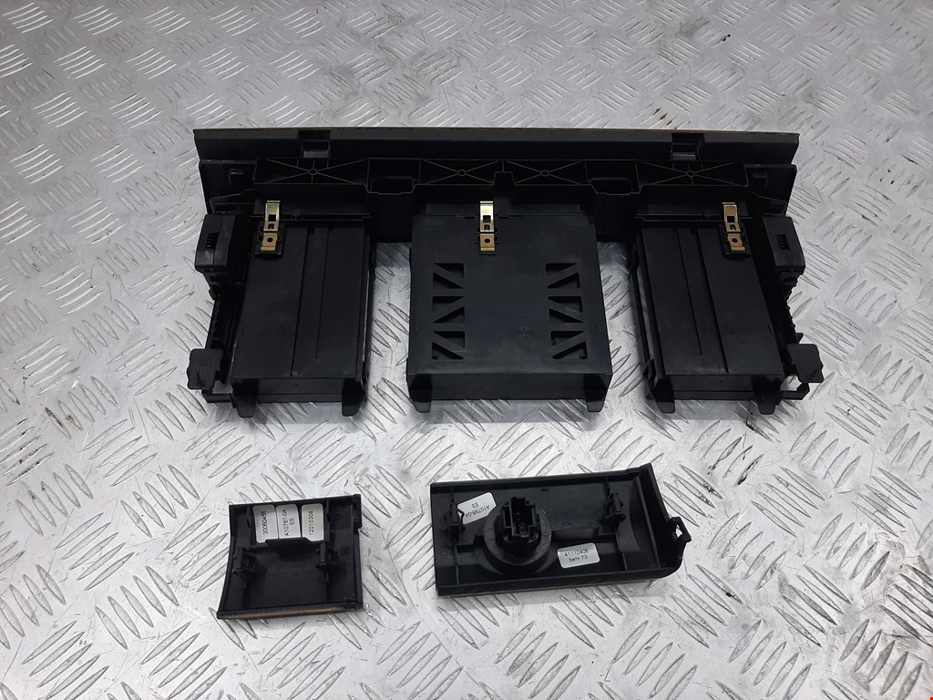 Накладка декоративная RENAULT Vel Satis 2002-2009