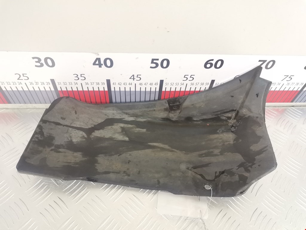 Локер (подкрылок) задний правый BMW 3er E36 1991-2000