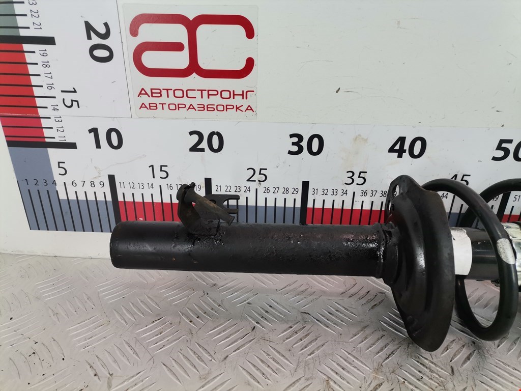 Амортизатор передний левый TOYOTA Aygo AB10 2005-2014