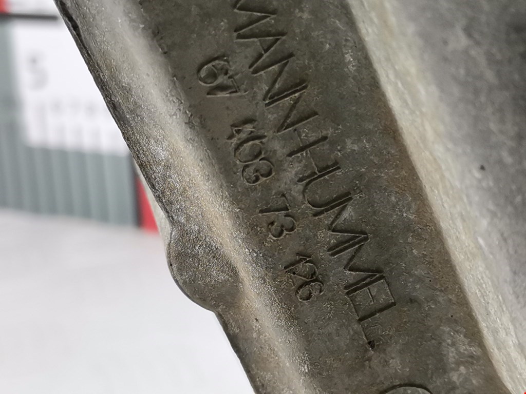 Корпус масляного фильтра BMW 1er E81\E87 2004-2011