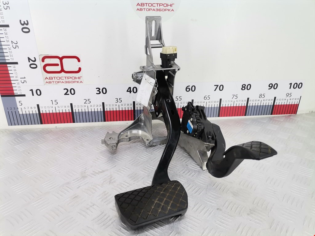 Блок педалей (педальный узел) AUDI A4 B6 2001-2005