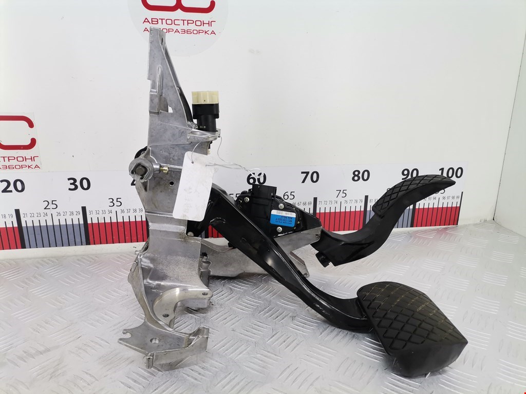 Блок педалей (педальный узел) AUDI A4 B6 2001-2005