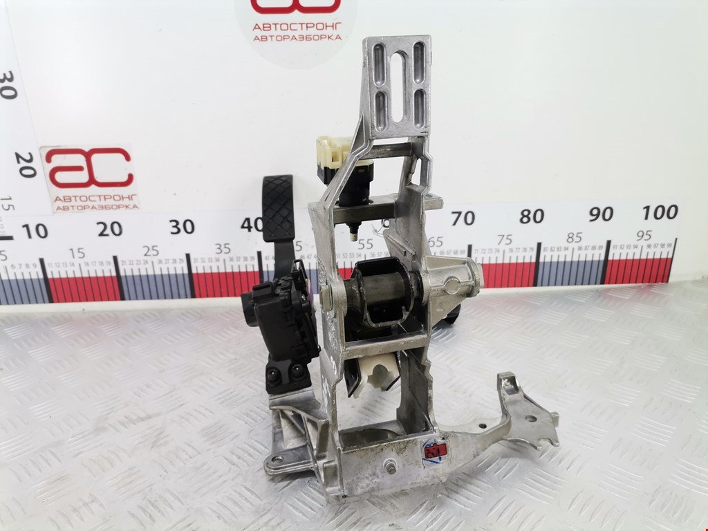 Блок педалей (педальный узел) AUDI A4 B6 2001-2005