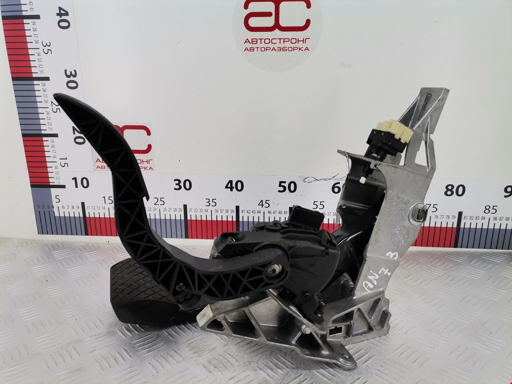 Блок педалей (педальный узел) AUDI A4 B6 2001-2005