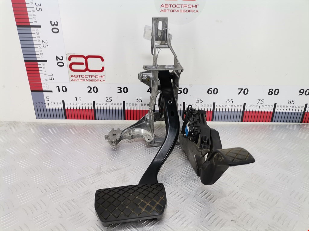 Блок педалей (педальный узел) AUDI A4 B6 2001-2005