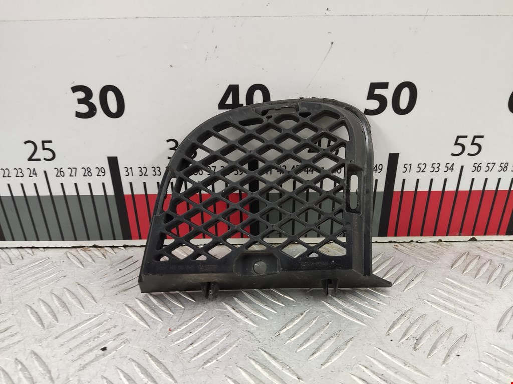 Решетка в бампер HYUNDAI Tucson l 2004-2010