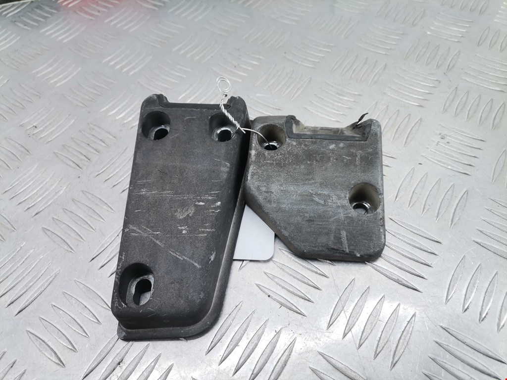 Замок двери распашной левой Iveco Daily 3 (1999-2006)