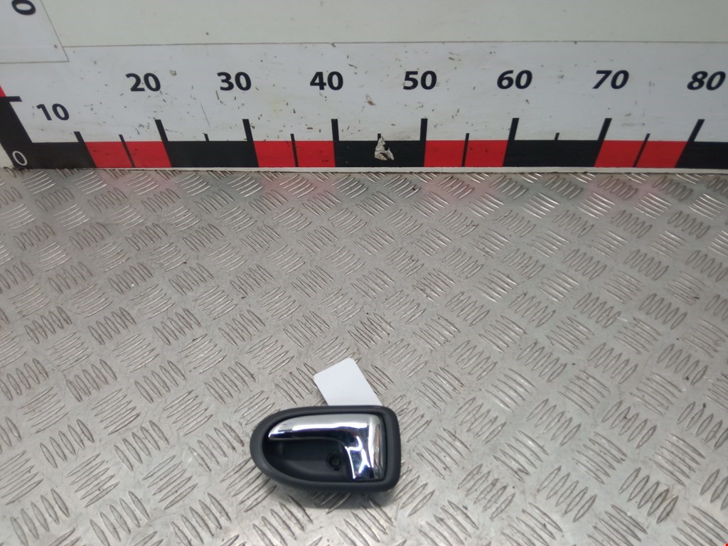 Ручка дверная передняя внутренняя левая MAZDA Premacy CP 1999-2004
