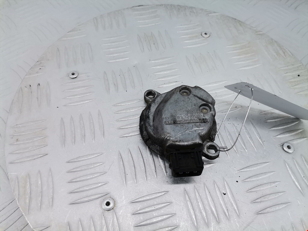 Датчик положения распредвала VOLKSWAGEN Passat B5 1997-2005