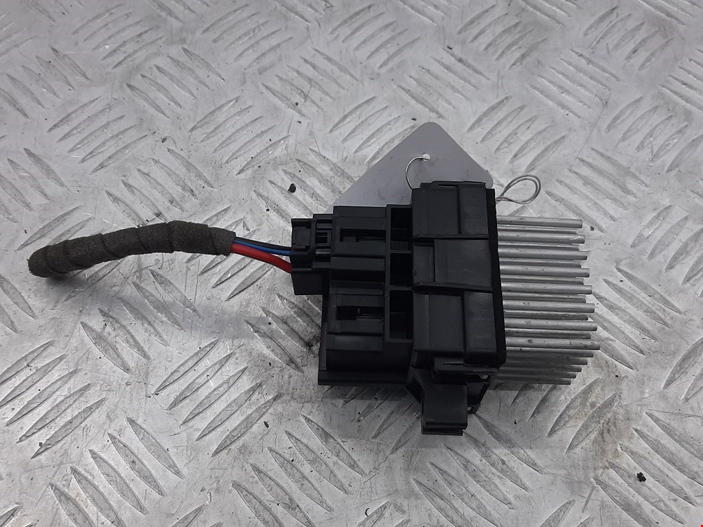 Резистор отопителя (сопротивление печки) OPEL Astra J 2009-2017