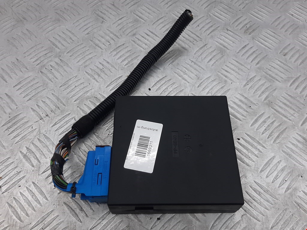 Блок управления стеклоподъемниками OPEL Astra J 2009-2017