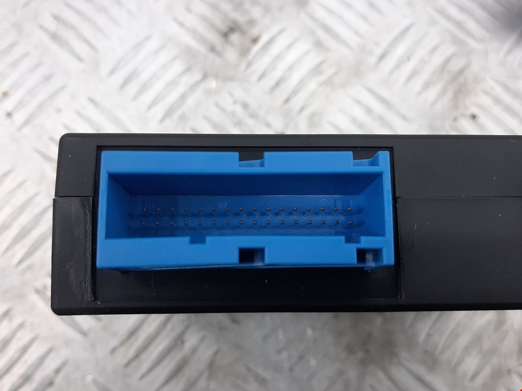 Блок управления стеклоподъемниками OPEL Astra J 2009-2017