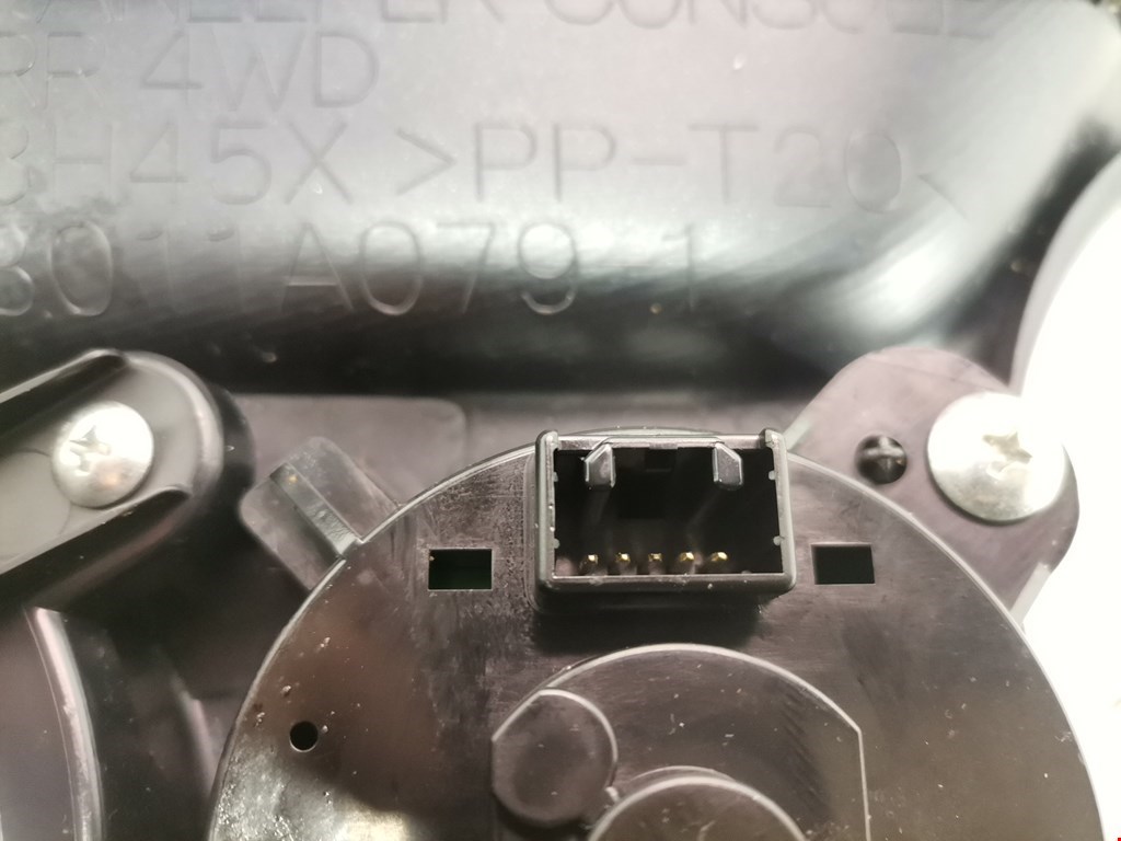 Кнопка включения полного привода MITSUBISHI Outlander XL 2006-2012