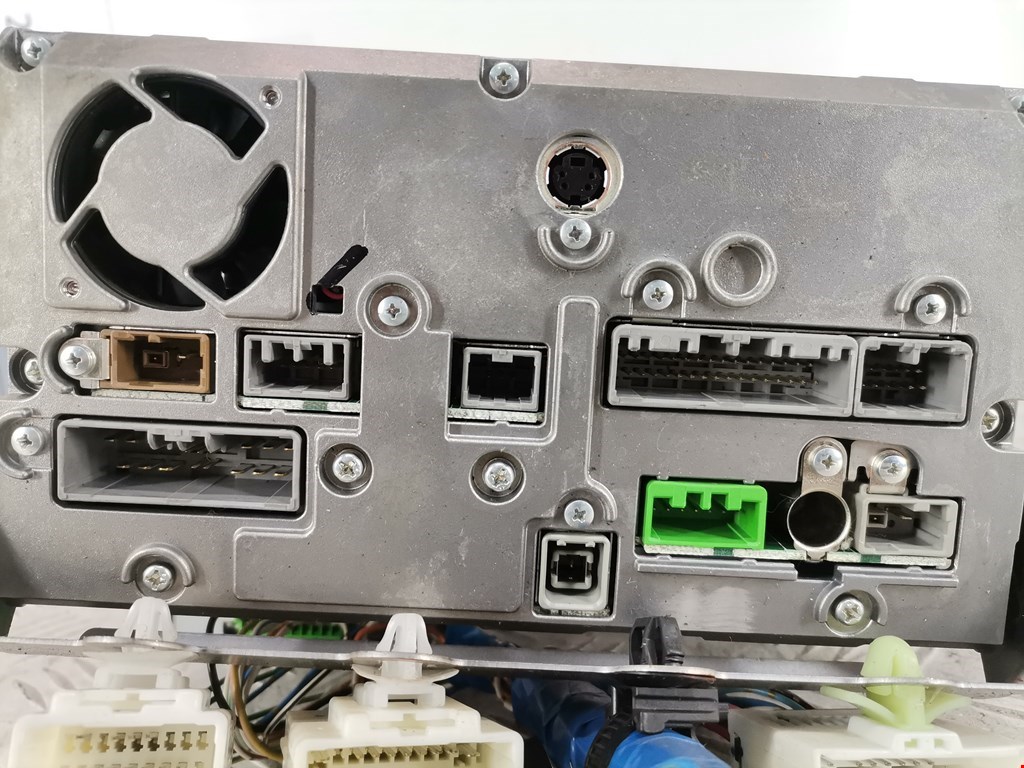 Дисплей информационный (компьютера) MITSUBISHI Outlander XL 2006-2012