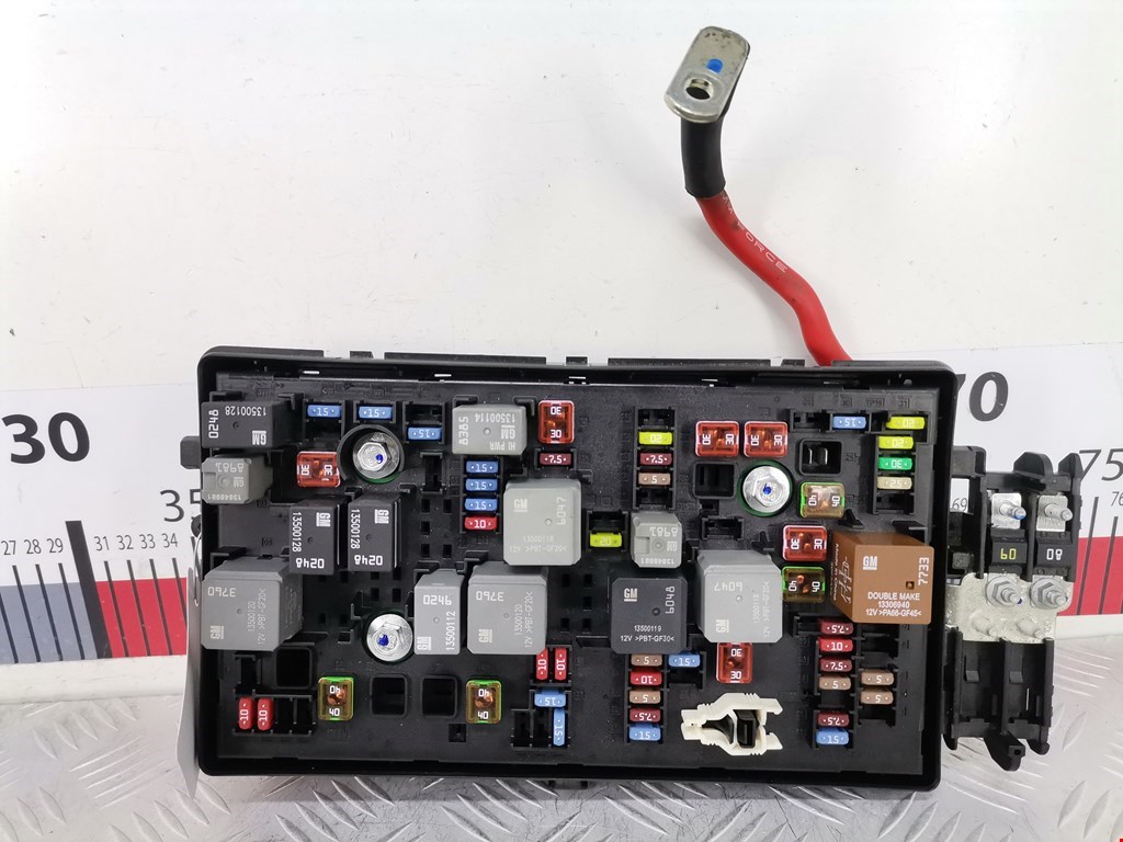 Датчик уровня в бачок омывателя CHEVROLET Orlando 2011-2015