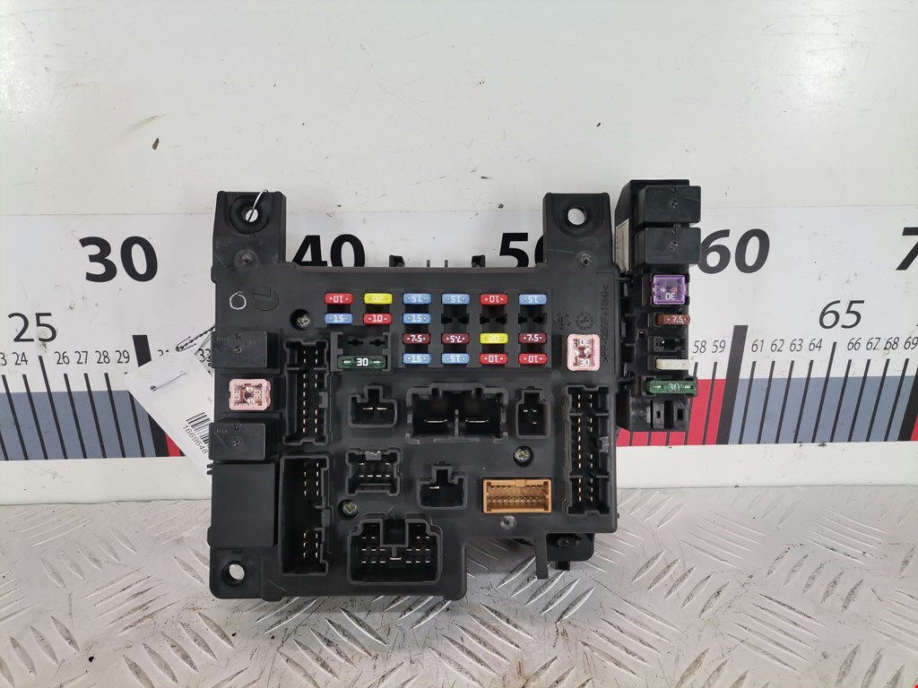 Блок реле MITSUBISHI Outlander XL 2006-2012