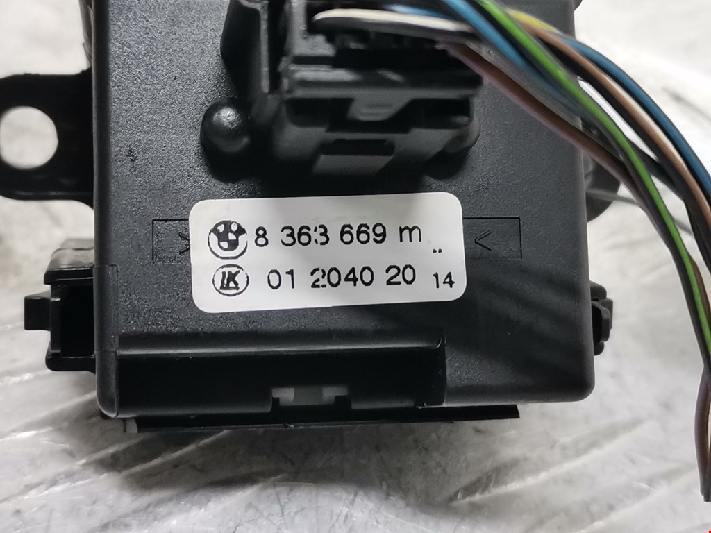 Переключатель стеклоочистителя BMW X3 E83 2003-2010