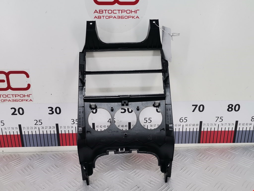 Рамка магнитолы PEUGEOT Partner 2008-2018