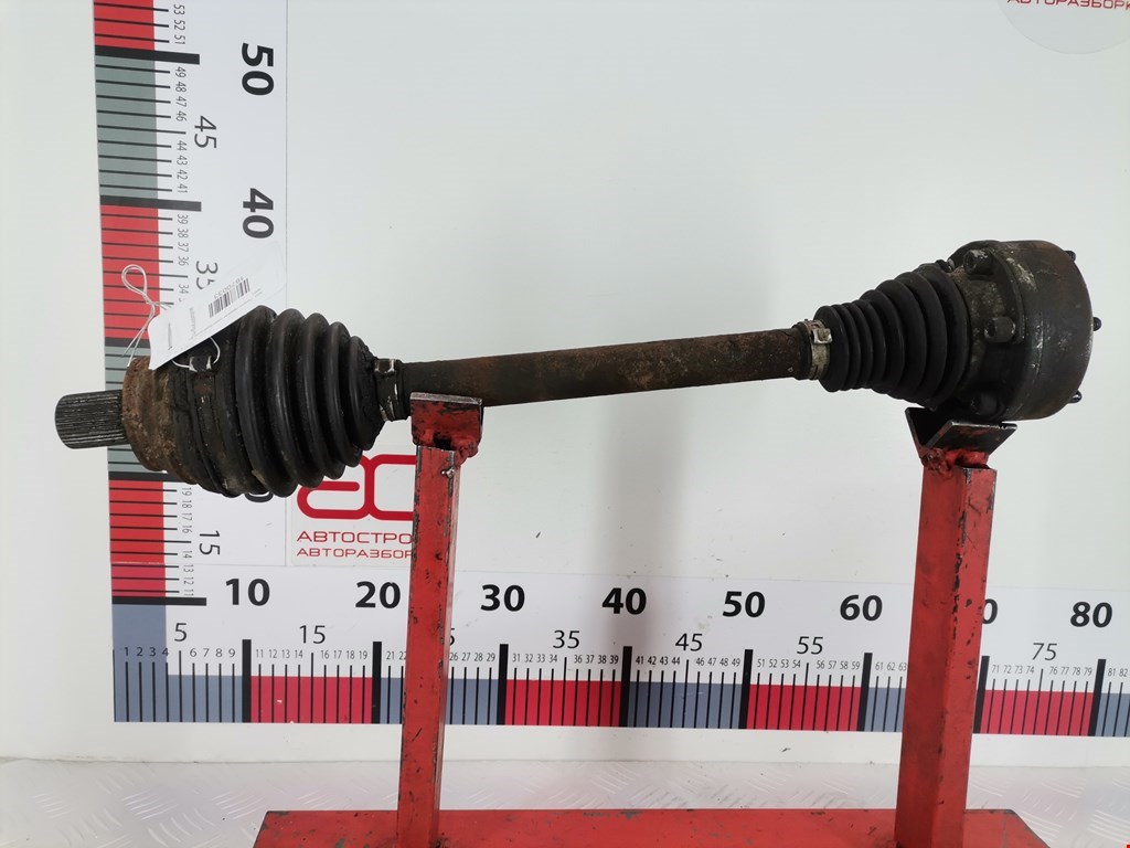 Полуось (привод, приводной вал) передняя левая VOLKSWAGEN Golf VI 2009-2012