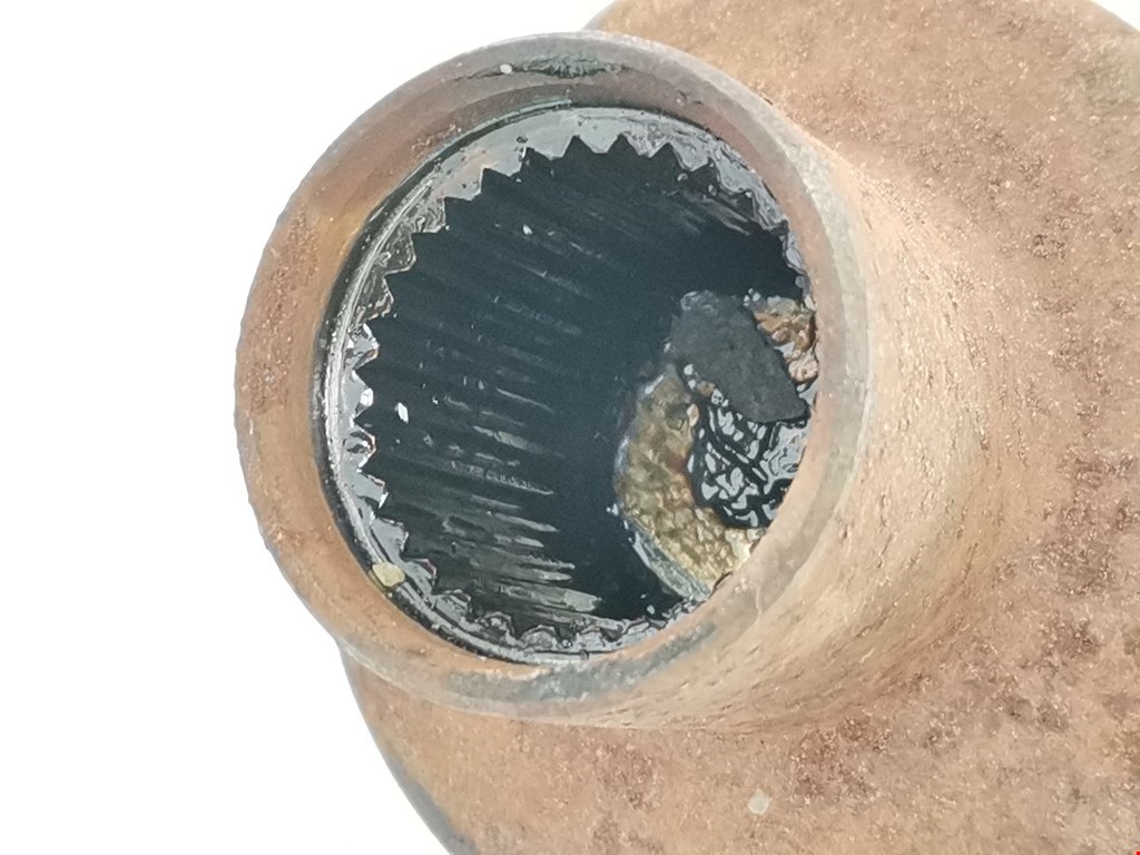 Полуось (привод, приводной вал) передняя правая RENAULT Duster 2011-2021