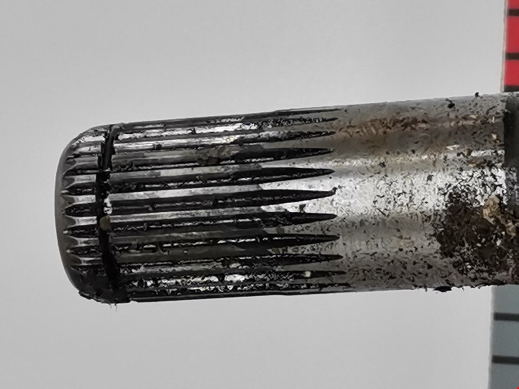 Полуось (привод, приводной вал) задняя правая LAND ROVER Range Rover 2002-2012