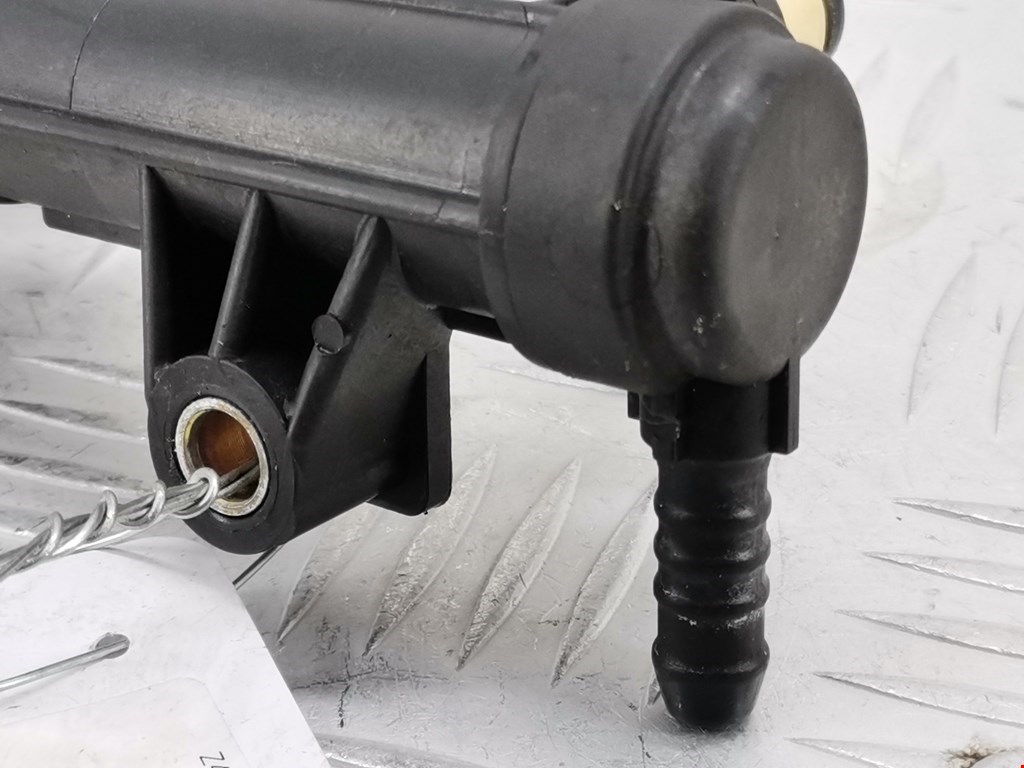 Форсунка дизельная электрическая SEAT Ibiza 2002-2008