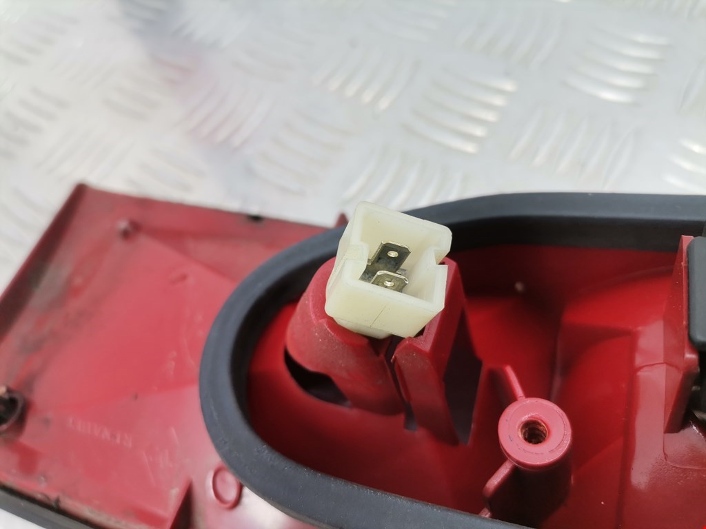 Фонарь задний внутренний левый RENAULT Safrane 1992-2000