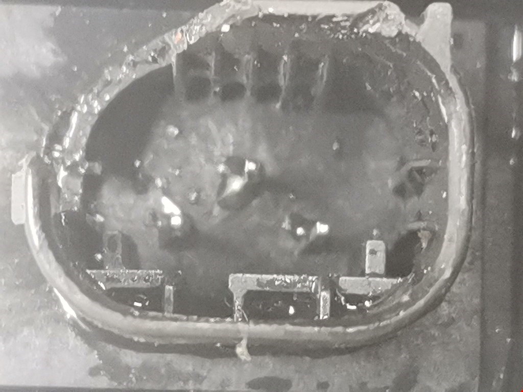 Амортизатор передний левый MERCEDES-BENZ E-Class W211, S211 2002-2009