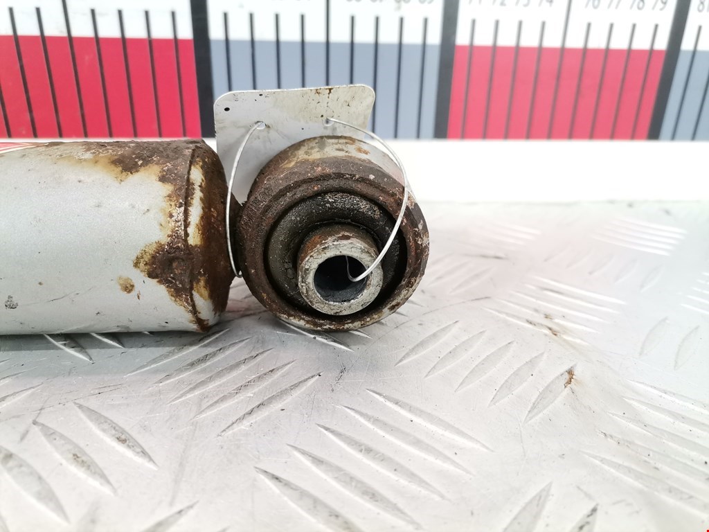 Амортизатор задний левый OPEL Signum 2003-2008