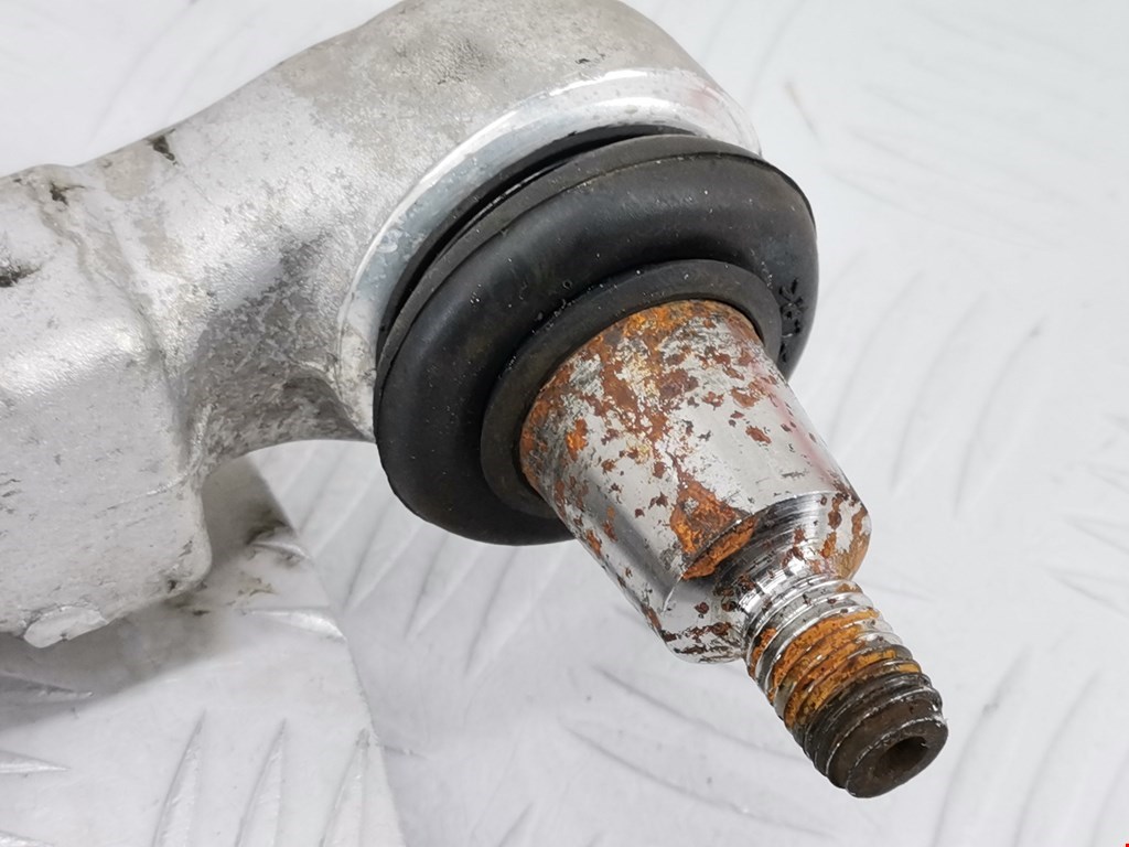 Рычаг передний правый AUDI A4 B5 1995-2001