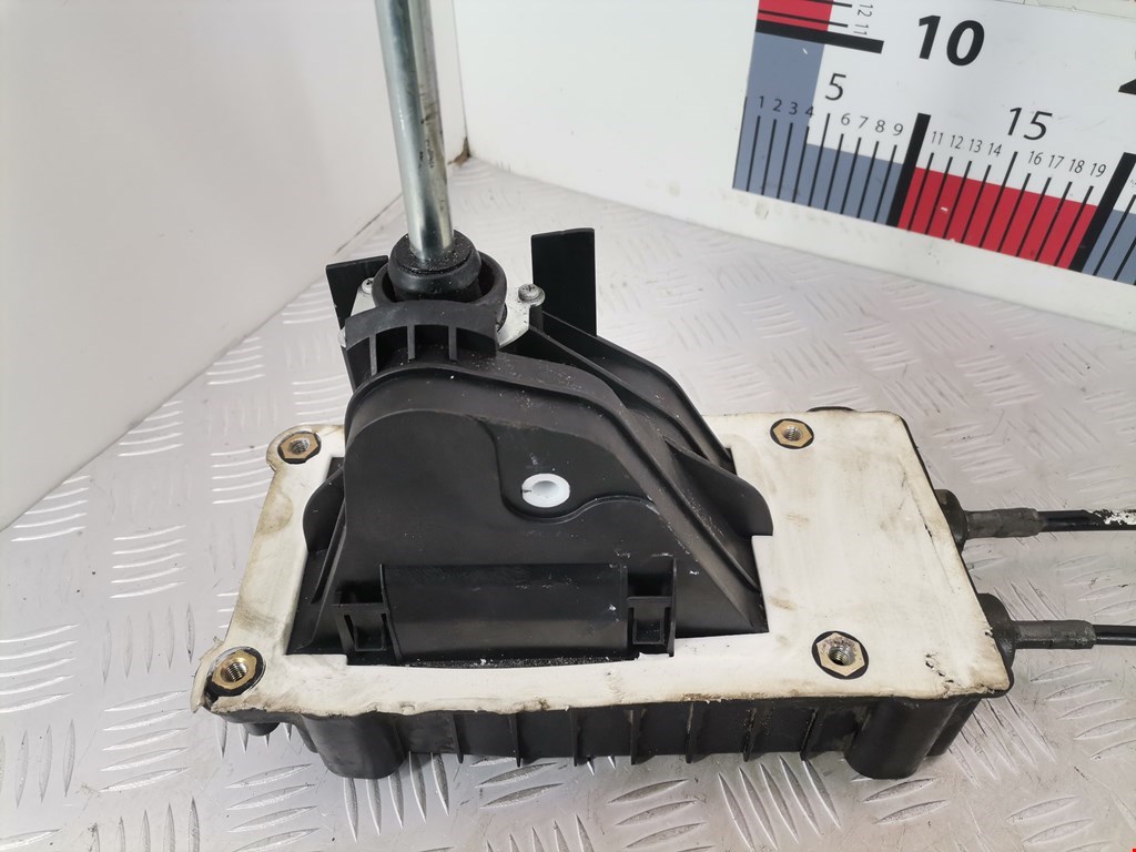 Кулиса (селектор) АКПП/МКПП в салоне RENAULT Megane II 2002-2009