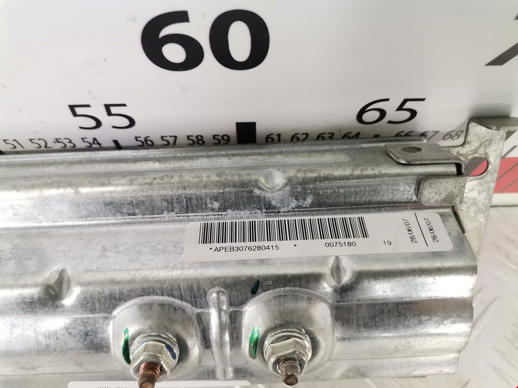 Подушка безопасности пассажирская (в торпедо) NISSAN Navara III D40 2005-2015