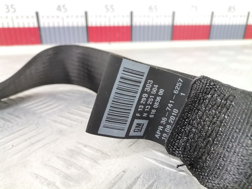 Ремень безопасности задний правый OPEL Astra J 2009-2017