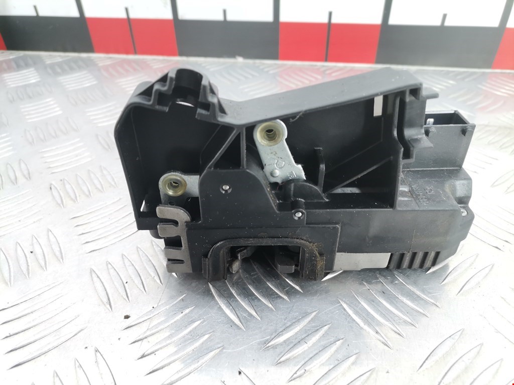 Замок двери передней правой OPEL Zafira A 1999-2005