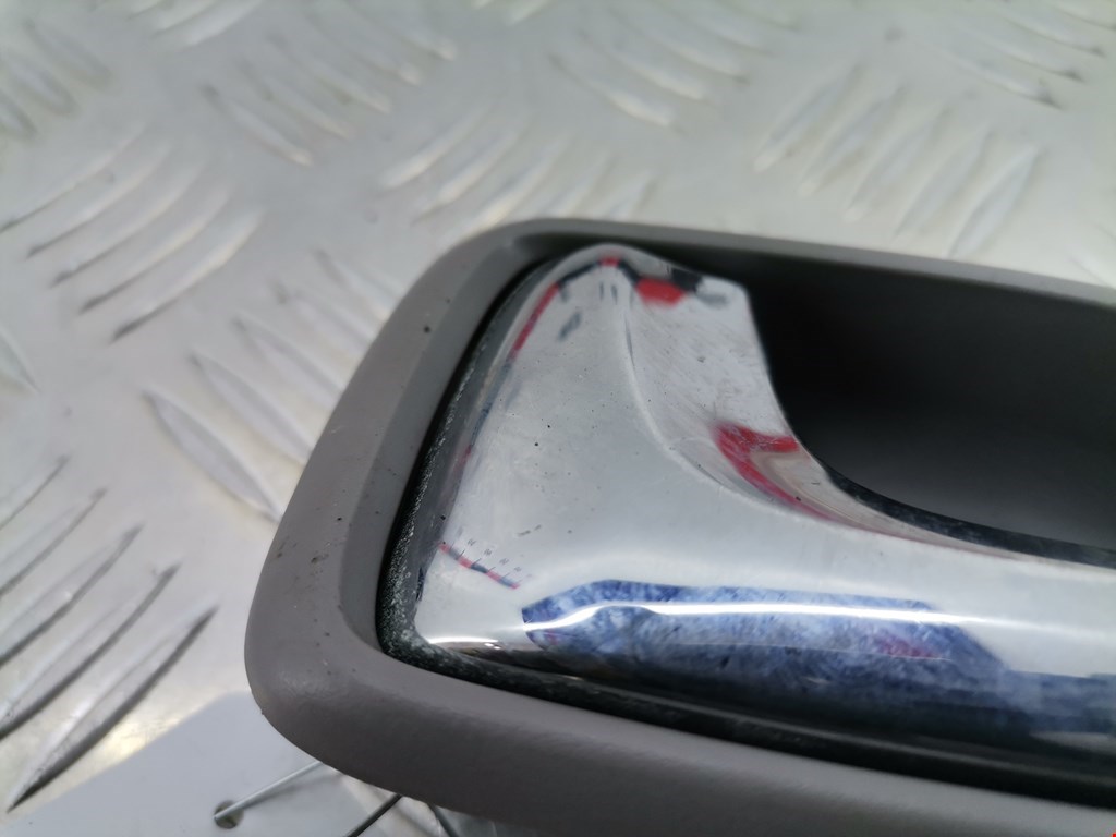 Ручка дверная задняя внутренняя левая MAZDA Premacy CP 1999-2004