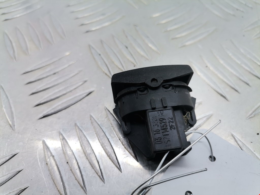 Кнопка стеклоподъемника FORD Mondeo III 2000-2007