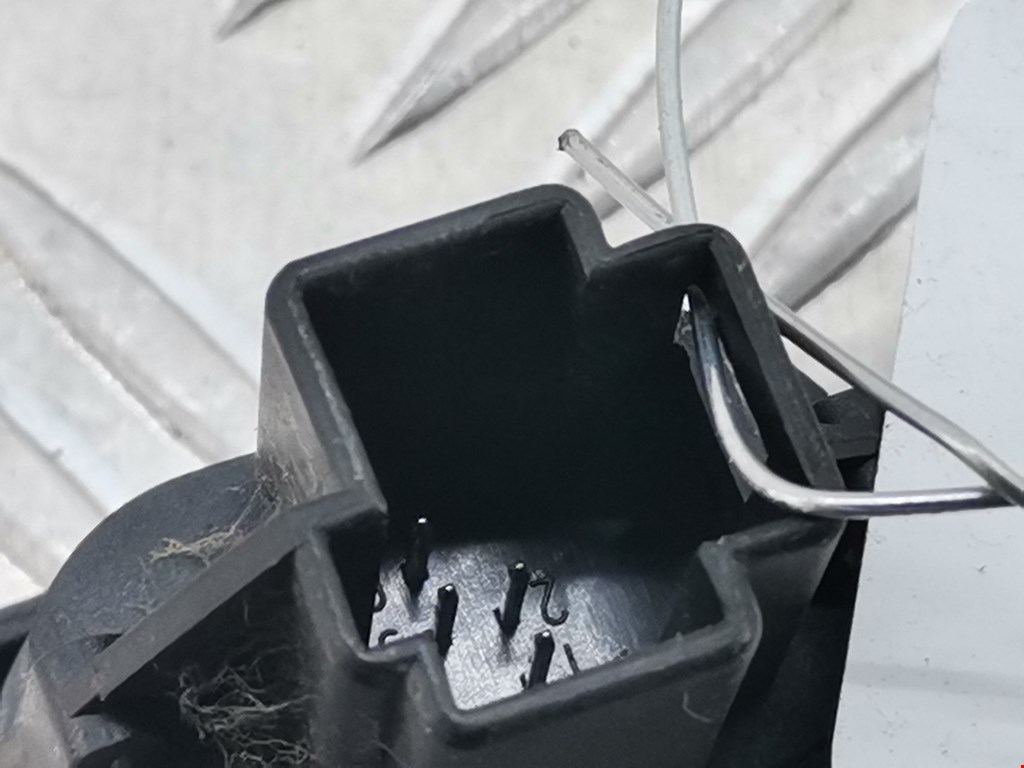 Кнопка стеклоподъемника FORD Mondeo III 2000-2007