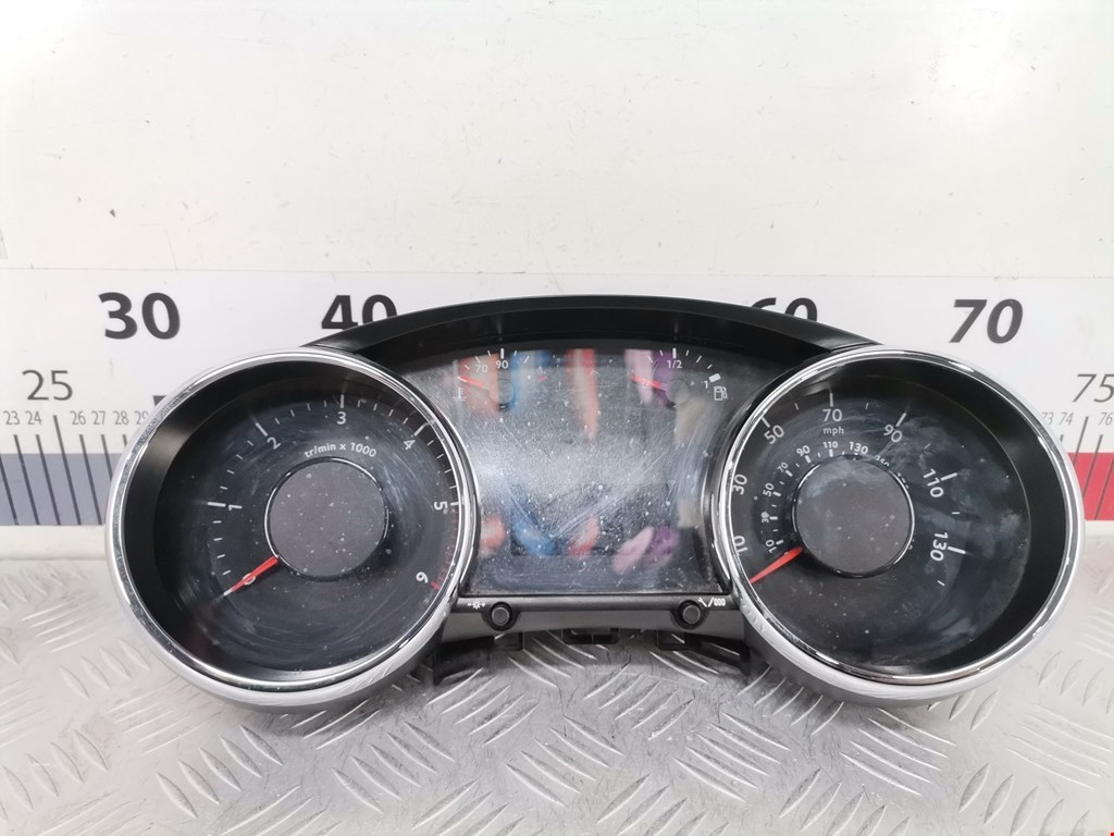 Панель приборов (щиток) PEUGEOT Partner 2008-2018