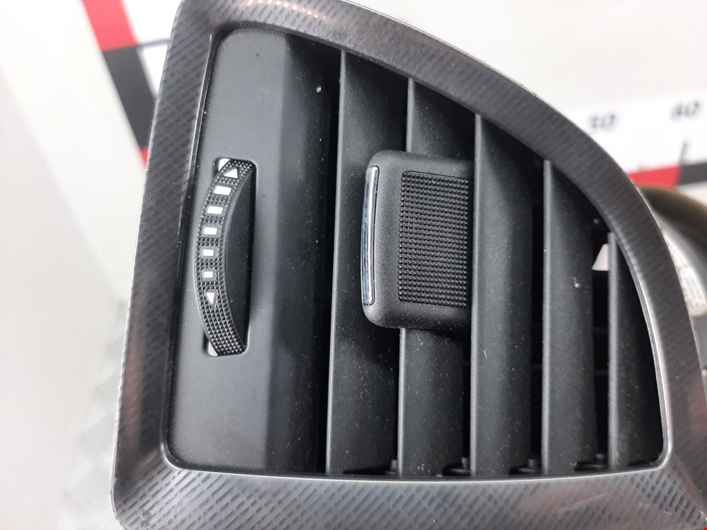 Дефлектор воздушный OPEL Astra J 2009-2017