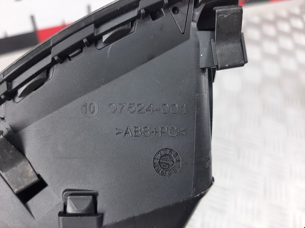 Дефлектор воздушный OPEL Astra J 2009-2017