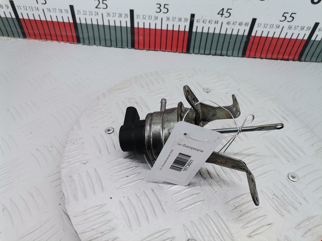 Моторчик привода (положения воздушных) заслонок (актуатор сервопривода турбины) CHEVROLET Orlando 2011-2015