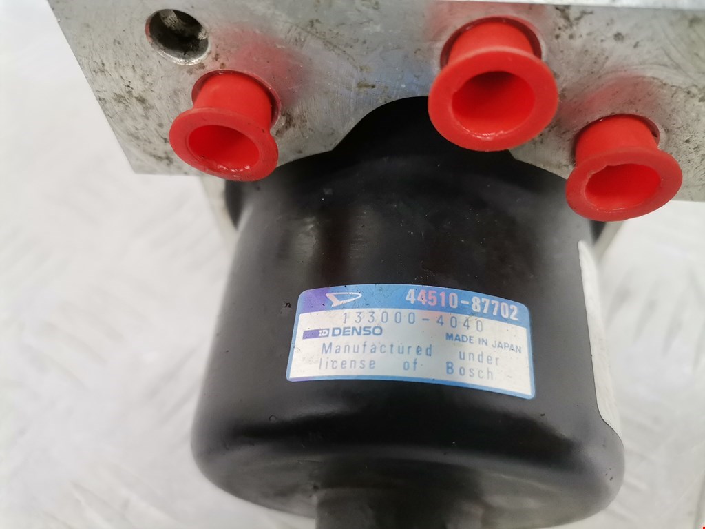 Блок ABS (насос) DAIHATSU Gran Move 1996-2002