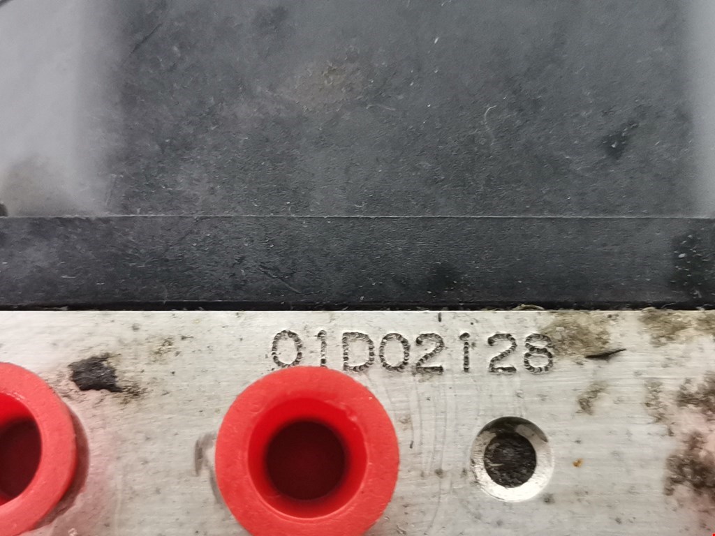 Блок ABS (насос) DAIHATSU Gran Move 1996-2002