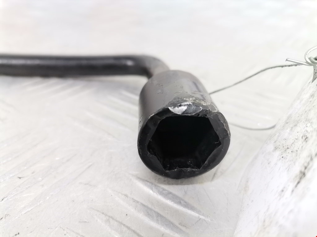 Ключ балонный CITROEN C3 Picasso 2009-2017