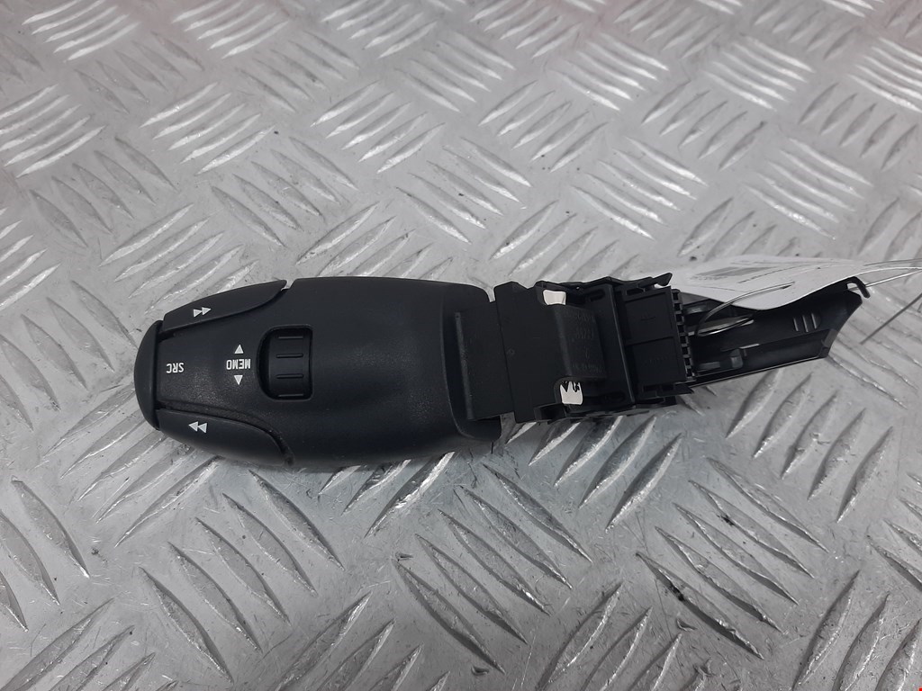Переключатель подрулевой управления магнитолой PEUGEOT 407 2004-2010