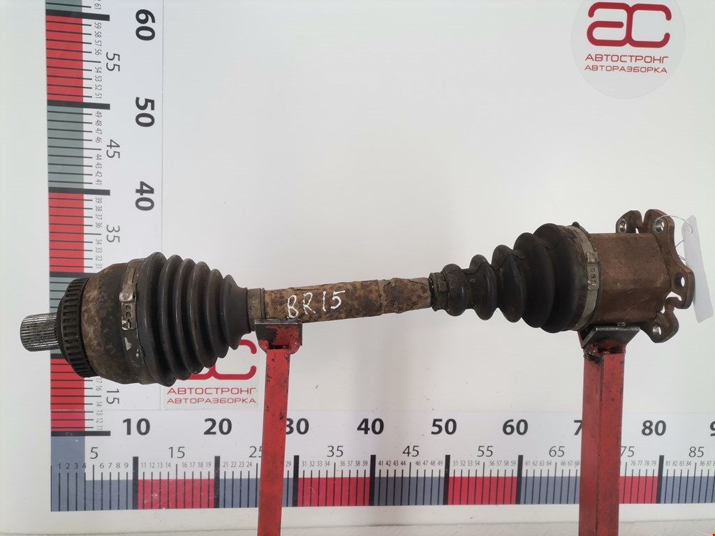Полуось передняя правая (приводной вал шрус) Volkswagen Sharan 1 (1995-2010)