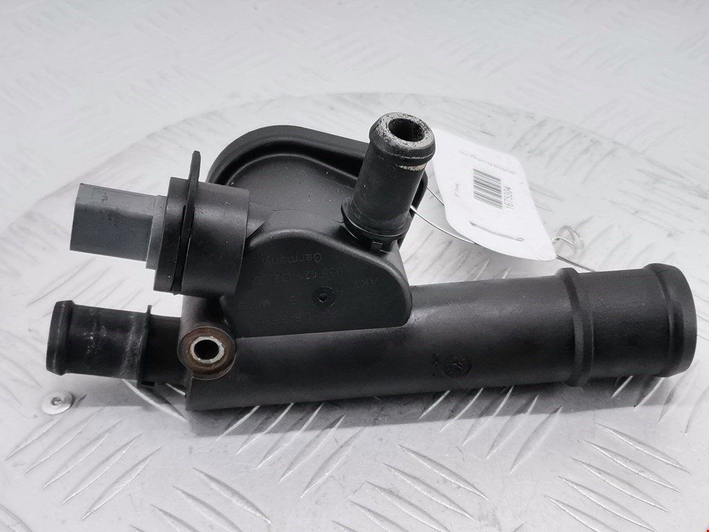 Тройник системы охлаждения VOLKSWAGEN Touran 2003-2010