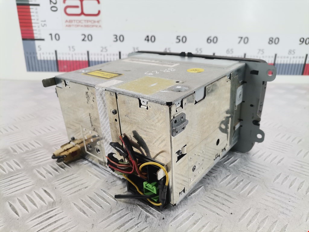 Магнитола VOLKSWAGEN Touran 2003-2010