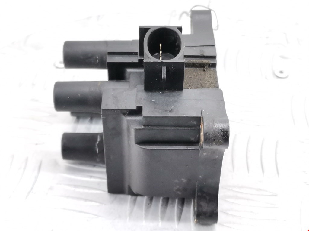 Катушка зажигания FORD Focus I 1998-2005