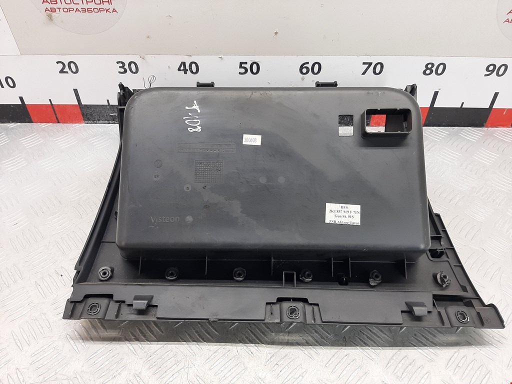 Бардачок VOLKSWAGEN Caddy III 2004-2015